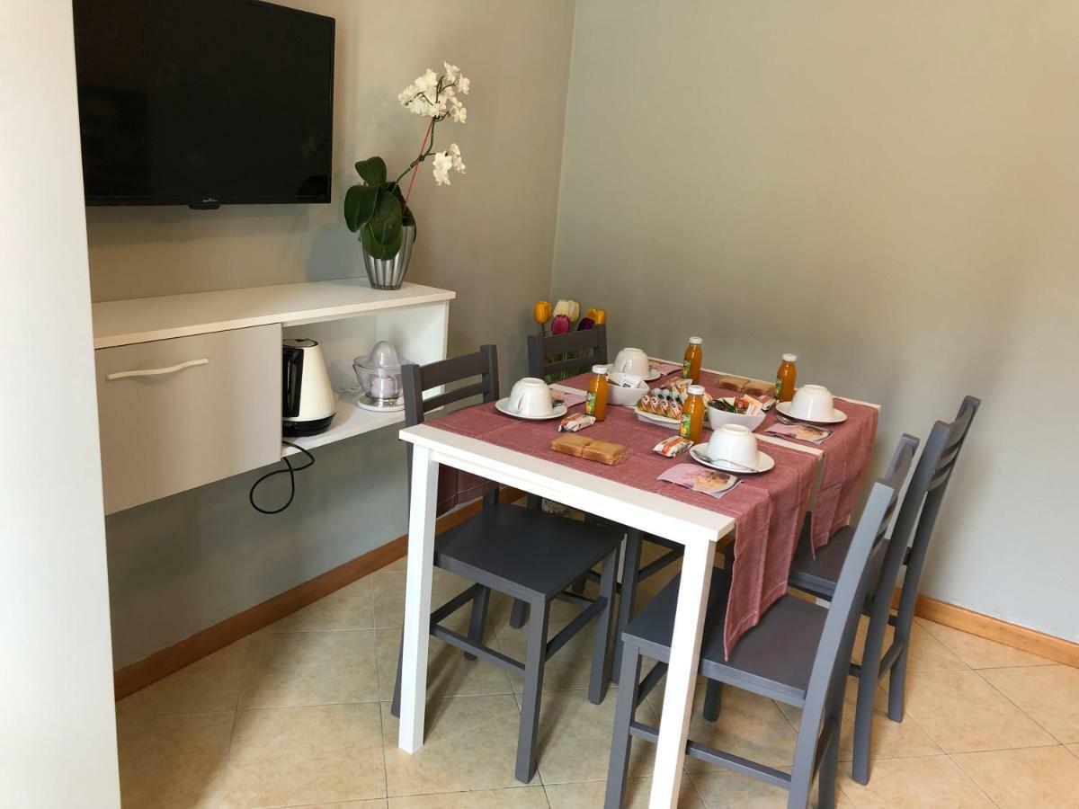 Bergamo Easy Airport Apartment ภายนอก รูปภาพ